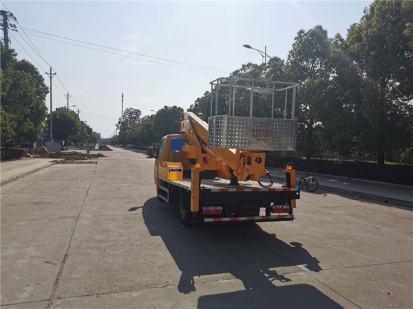 國六23S藍牌東風涂逸單排高空作業(yè)車